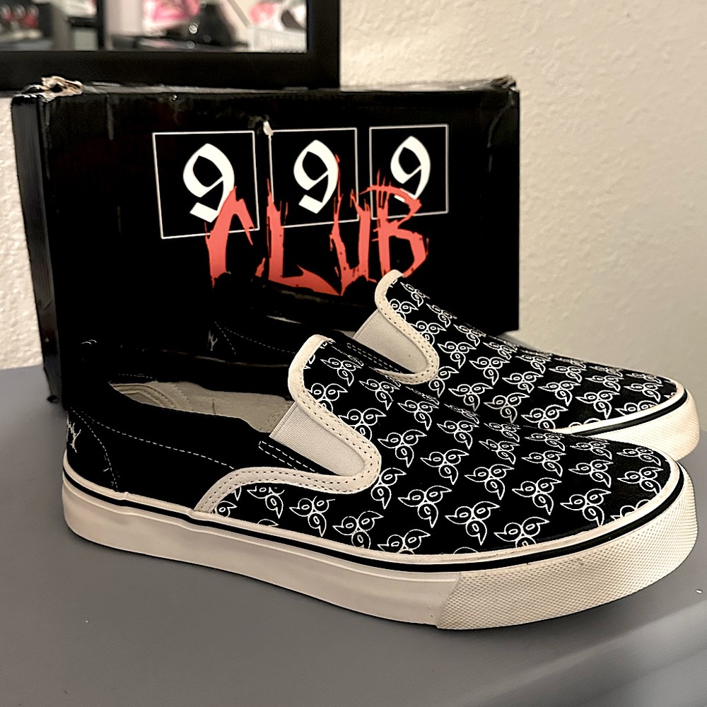 ORIGINAL Juice Wrld No Vanity Slip Ons LOWEST PRICE